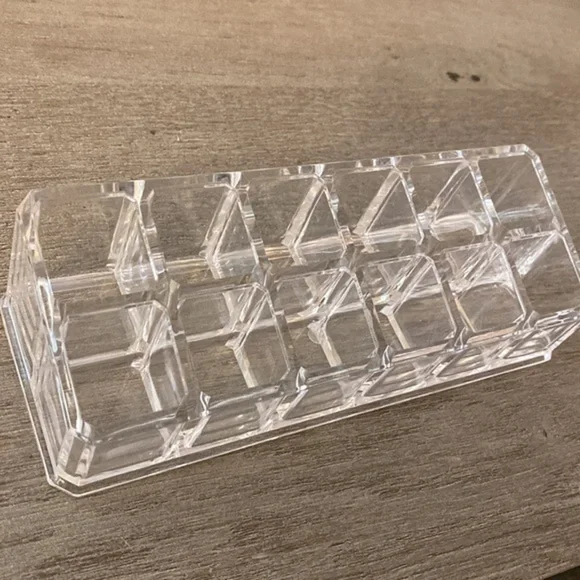 💄 Lipstick Organizer from the Container Store! - Picture 3 of 3